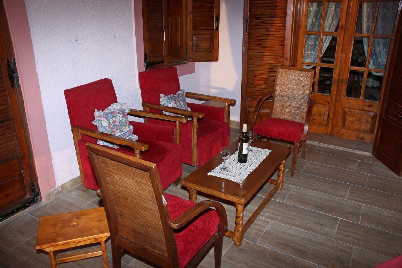 Villa Olga Принос Екстериор снимка